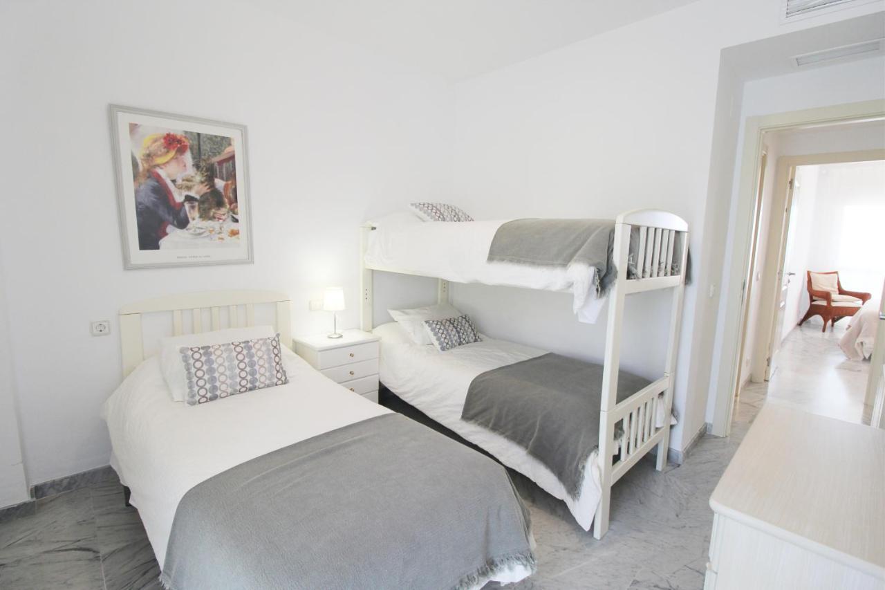 Lovely Bahia Marbella Apartment Dış mekan fotoğraf